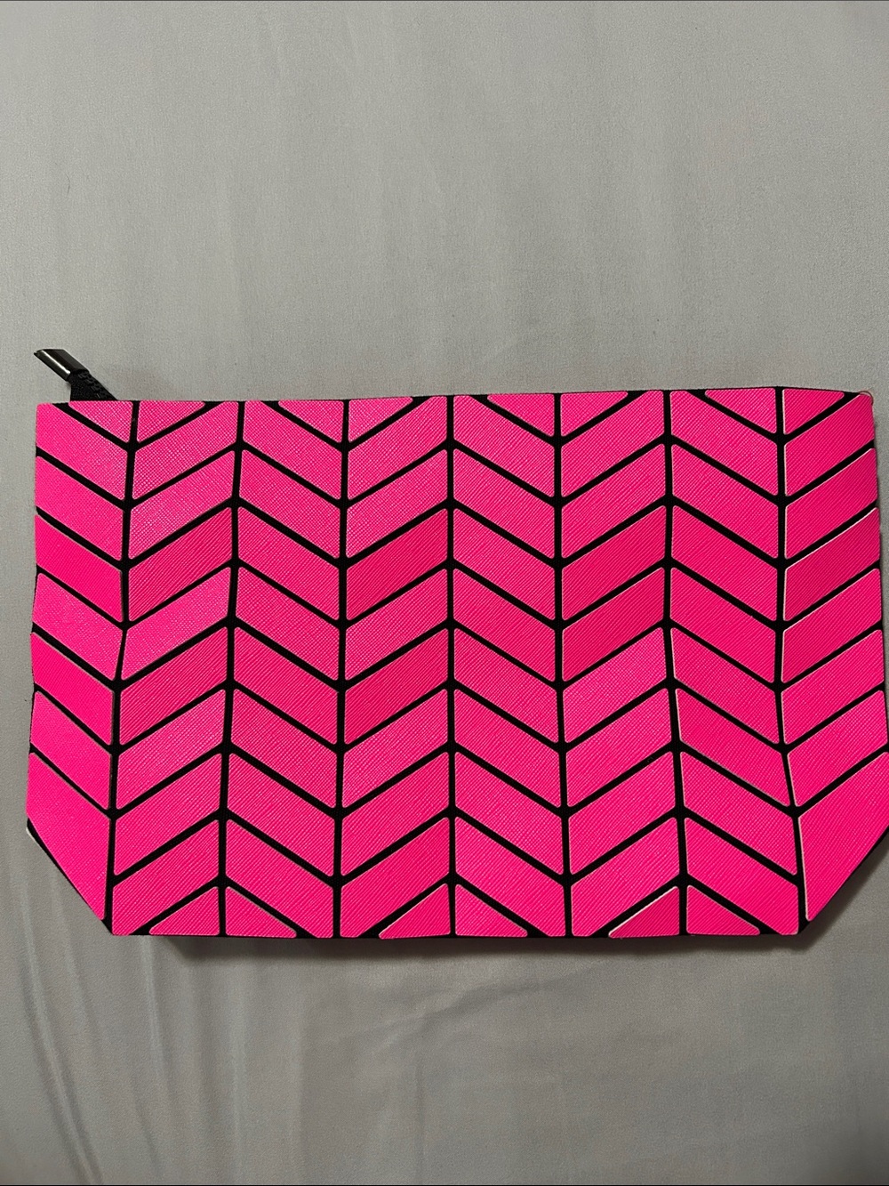Patrizia Luca hot pink clutch